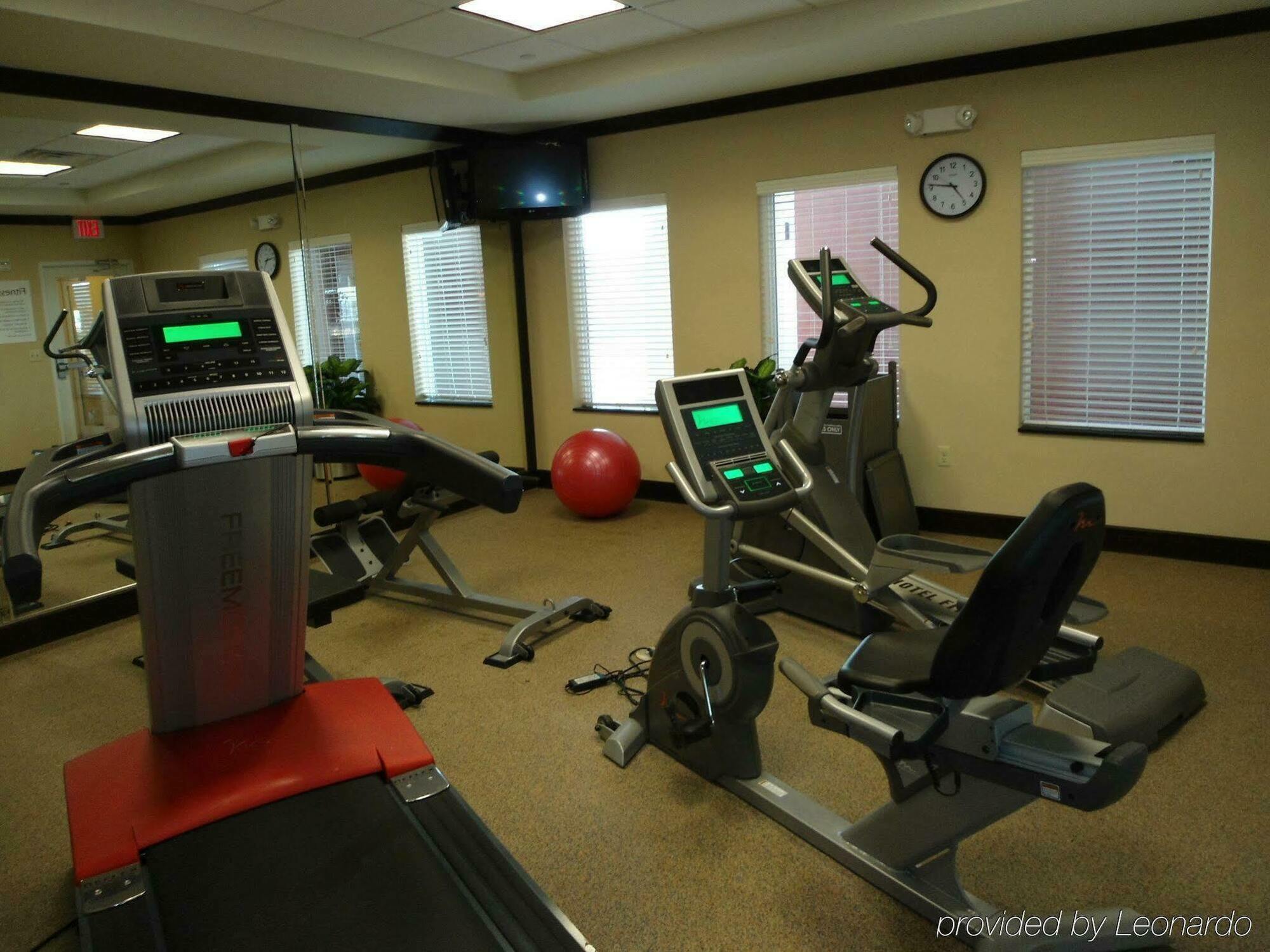 Holiday Inn Express And Suites Alpine By Ihg Екстериор снимка